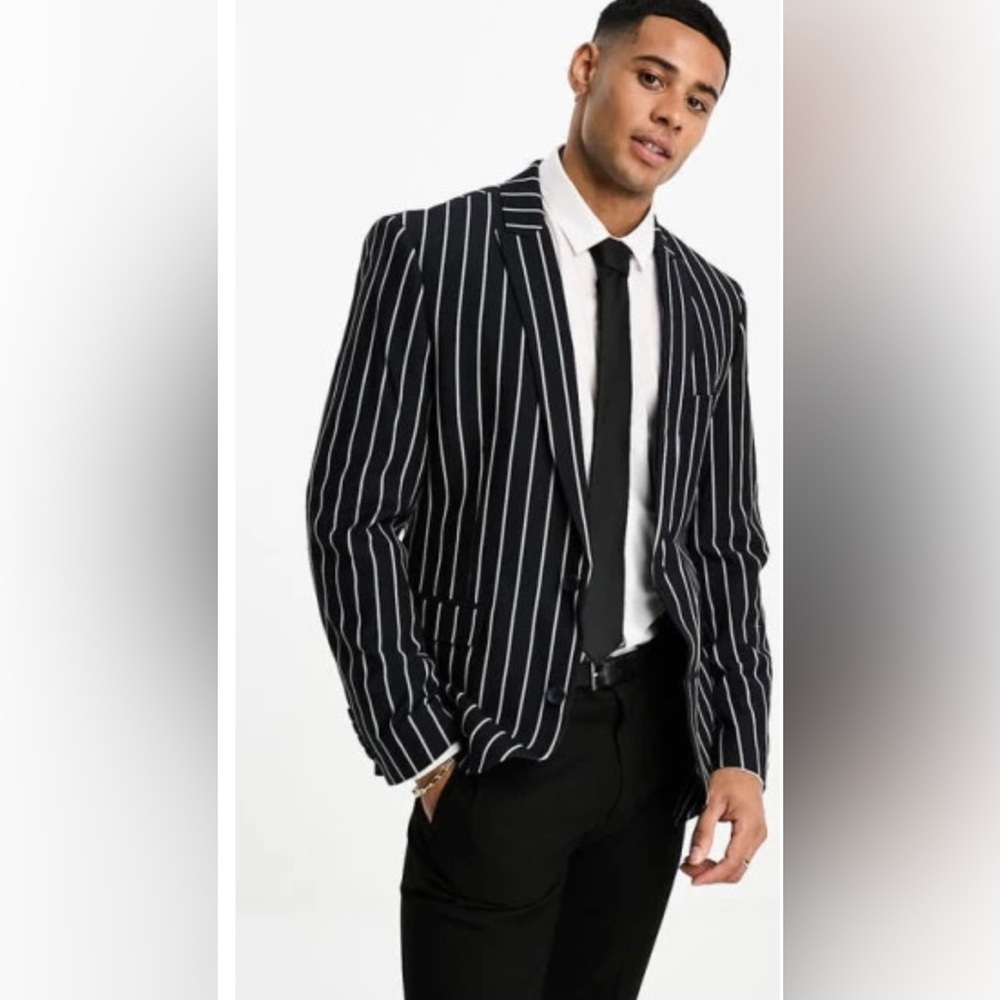NWOT ASOS Mens Sport Coat / Suit Jacket Black with Pin Stripes Size 42 Regular
